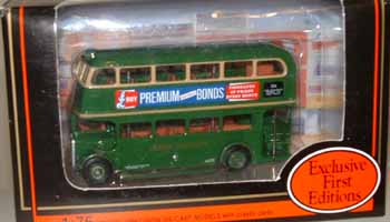 16402 AEC RT Roofbox BUS LONDON TRANSPORT