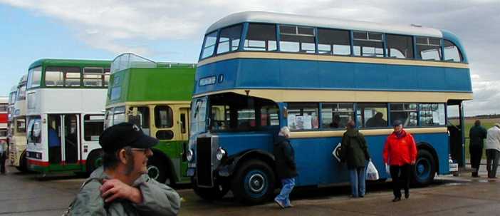 Hedingham Omnibuses Gt Yarmouth Titan EX6566