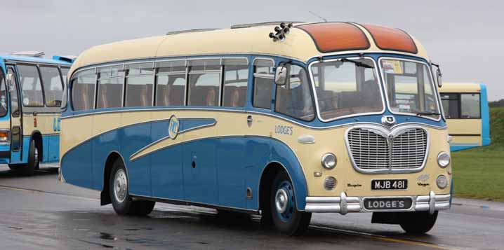 Lodge's Coaches Bedford SBG Duple Super Vega MJB481 arriving at SHOWBUS 2010