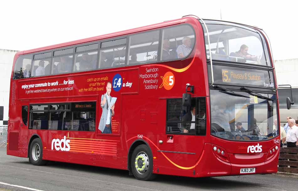 Wilts & Dorset ADL Enviro400 Salisburys reds 1542