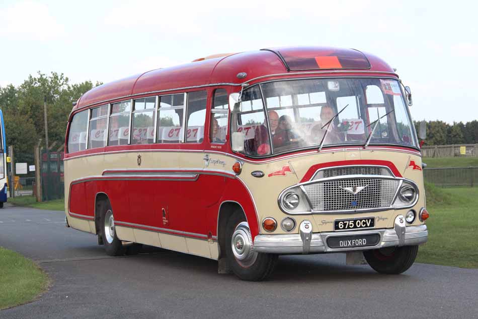 Crimson Tours Bedford SB3 Duple 675OCV