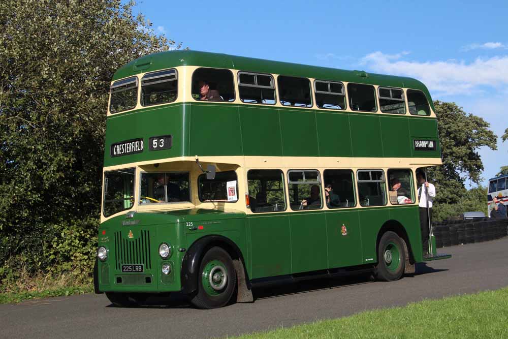 Chesterfield Leyland Titan PD2 Weymann 225