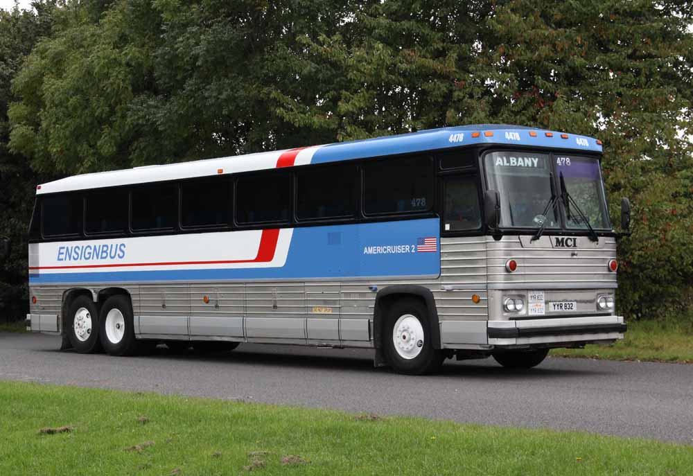 Ensignbus Greyhound MCI Americruiser 2 4478