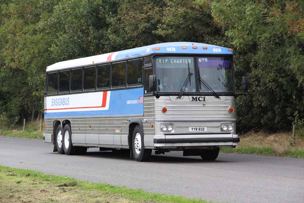 Ensignbus Greyhound MCI Americruiser 2 4478