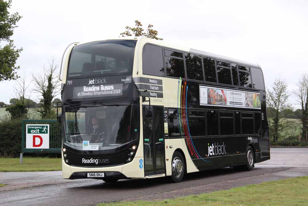 Reading Buses Alexander Dennis Enviro400MMC 791 Jet Black