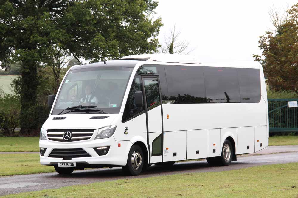 Acorn Travel Mercedes Atego Noone DEZ6135