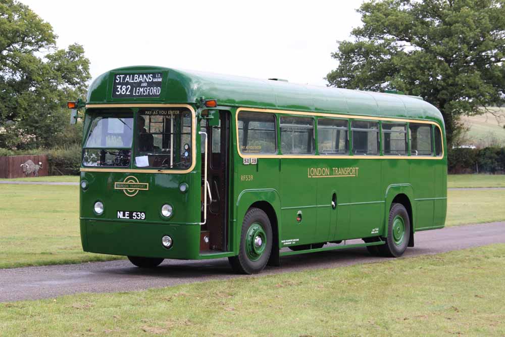 London Transport AEC Regal IV MCW RF539