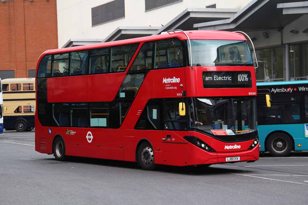 Metroline BYD DD Alexander Dennis Enviro400EV City BDE2647 flyby