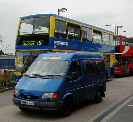 Metrobus Ford Transit M628RNP