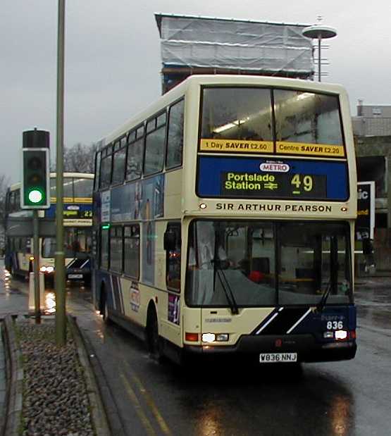 Brighton & Hove Trident East Lancs Lolyne 836