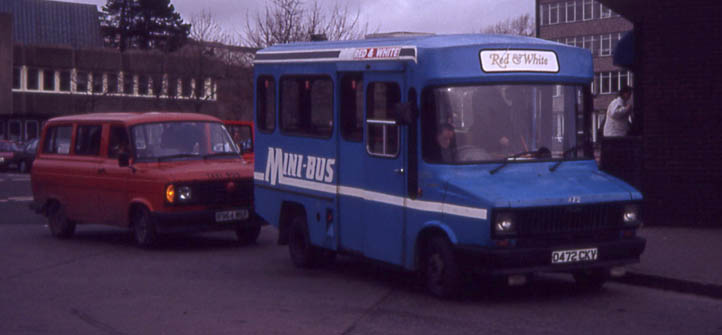 Red & White Freight Rover Sherpa Minibus