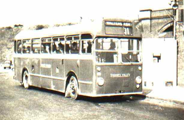 Thames Valley Bristol LS6B ECW 678