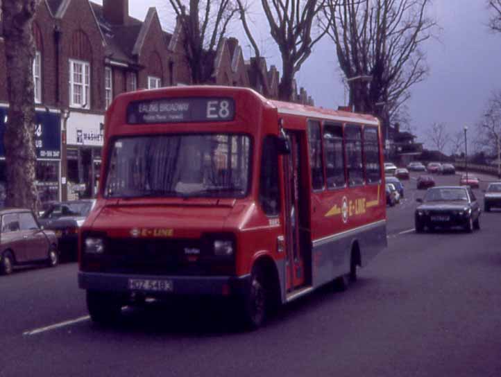 Ealing Buses Renault S75