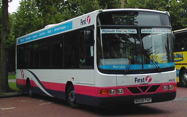 Western National Volvo B6LE