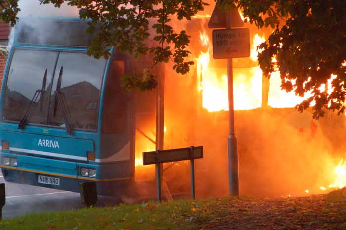 Arriva the Shires Volvo B10B / Plaxton Verde 3855