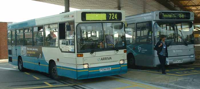 Arriva the Shires Dennis Dart Plaxton