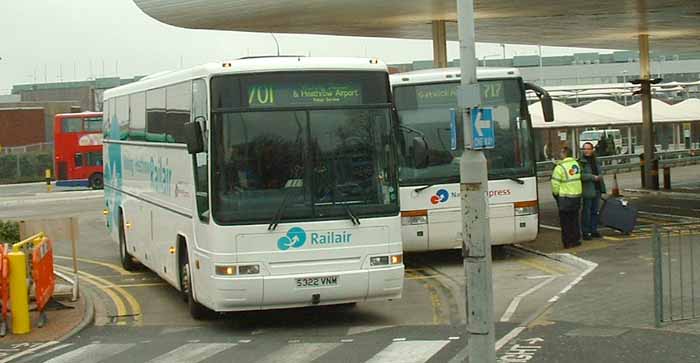 National Express Volvo B10M Plaxton Premiere 350 322