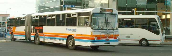 Stagecoach Auckland MAN SG220 Hawke artic 2002