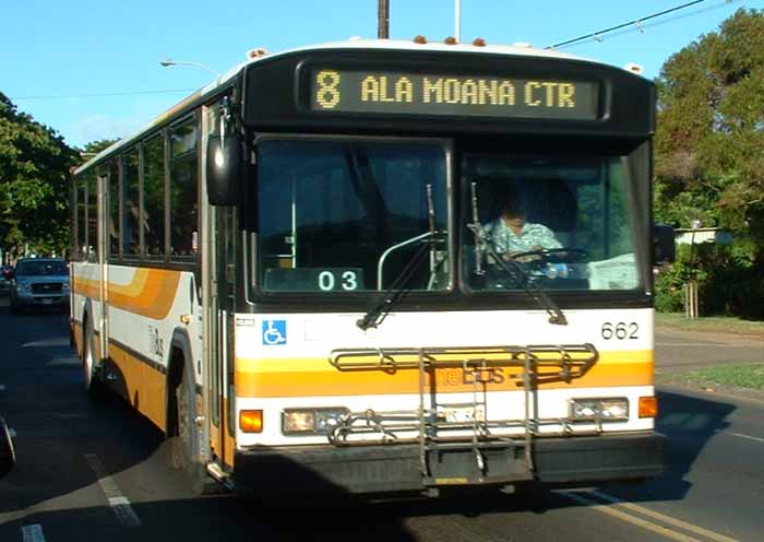 Gillig Phantom 662 - TheBus Ala Moana