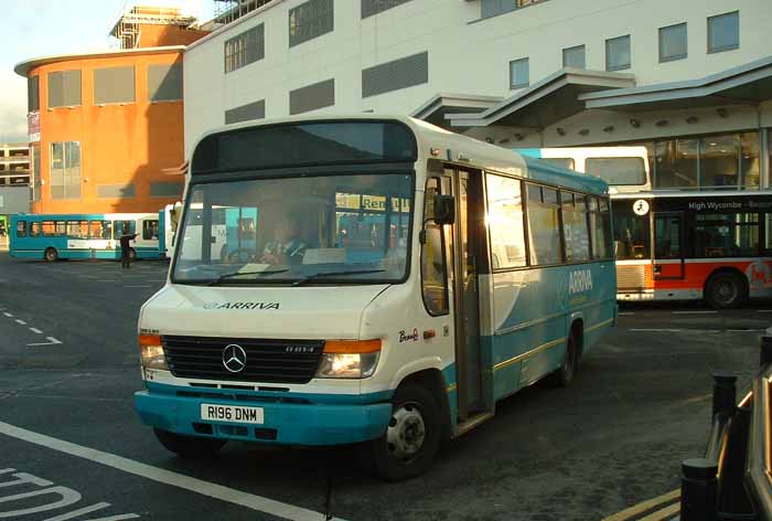 Arriva the Shires Mercedes Vario Plaxton Beaver 2