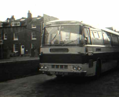 Thames Valley Bristol RELH6G Duple Commander C424