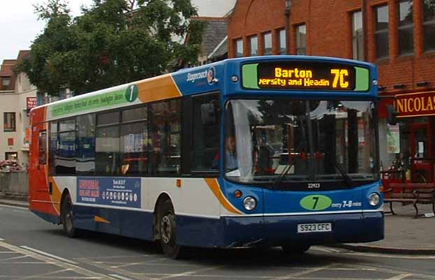 Stagecoach Oxford MAN 18.220 Alexander ALX300 923