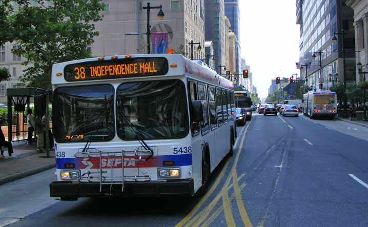 SEPTA New Flyer D40LF 5438