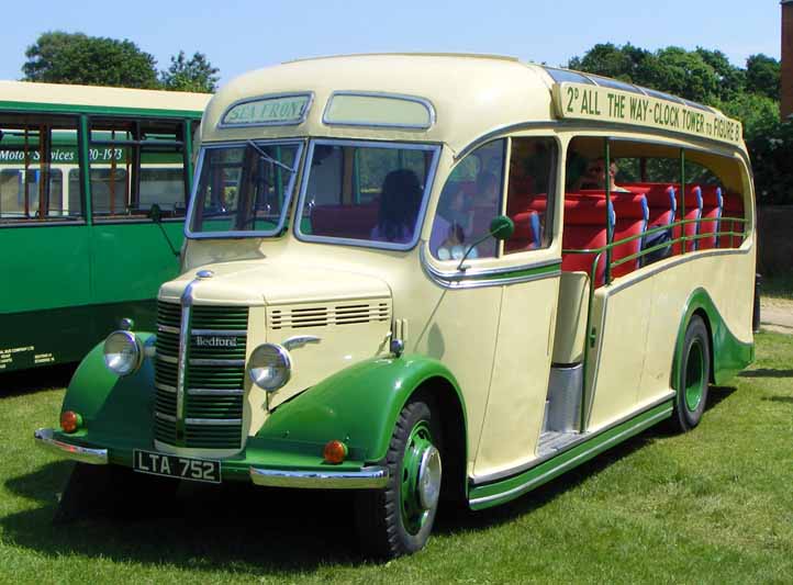 Lincolnshire Bedford OB Duple toastrack 2094