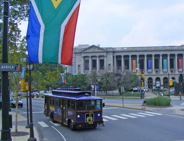 Philadelphia Trolley Works Phlash trolley