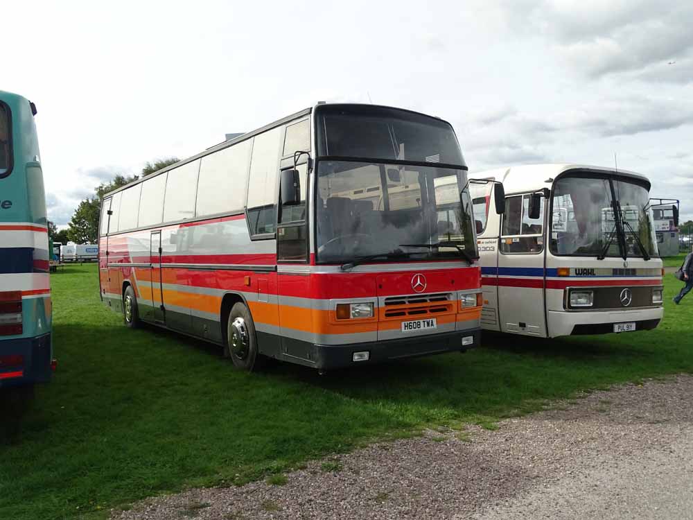 Plaxton Paramount 3500 Mercedes O303 demonstrator H608TWA