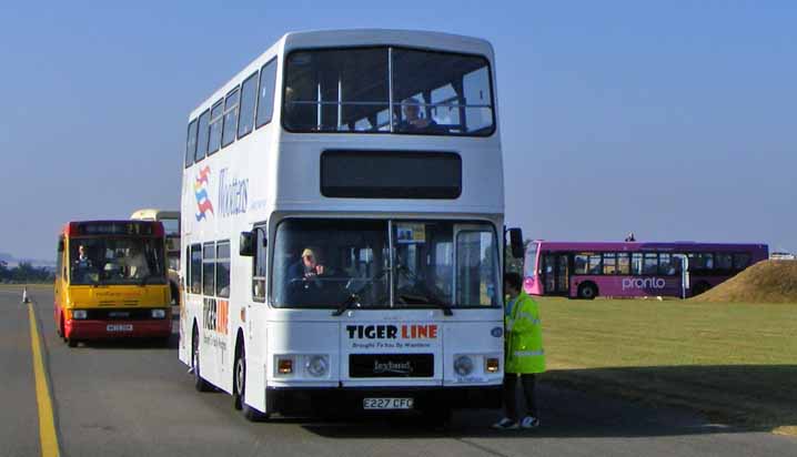 Woottens Oxford Leyland Olympian Alexander 227