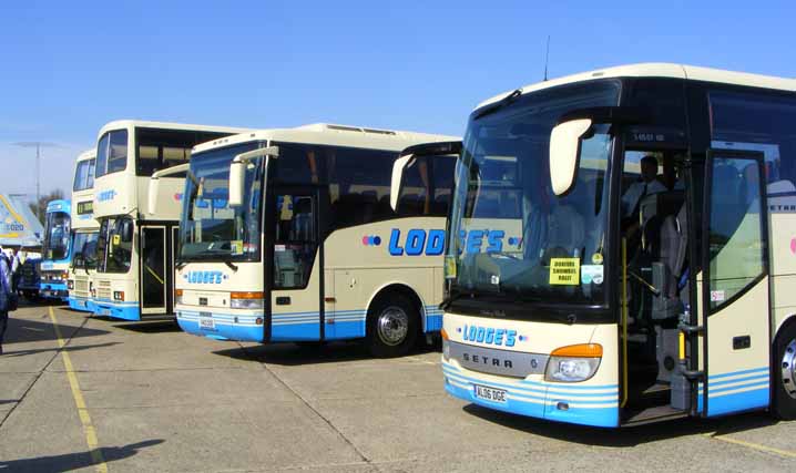 Lodge's Coaches at SHOWBUS 2009