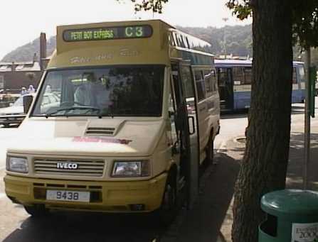 Roadrunner Iveco 9438