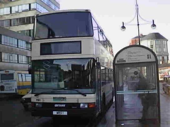 Reading Buses Optare Spectra 701