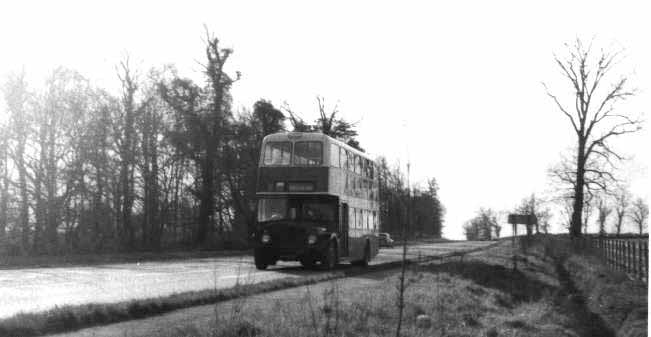 Red Rover AEC Renown Weymann 124