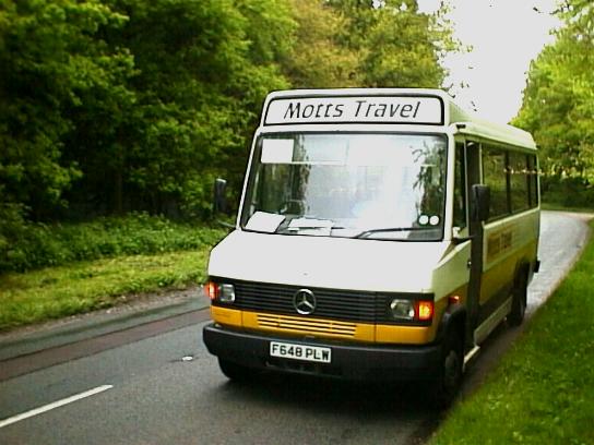 Motts Travel Mercedes 609D Reebur F648PLW