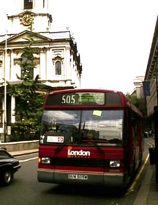 London Leyland National 2 GUW505W