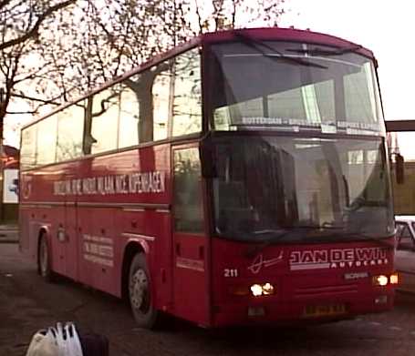 Jan de wit Scania Berkhof 211