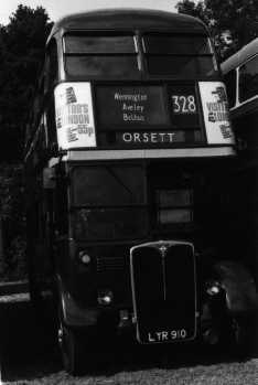 London Transport Country Area AEC Regent 3RT Park Royal RT3491