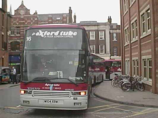 Oxford Tube Volvo B10M Berkhof Excellence 16