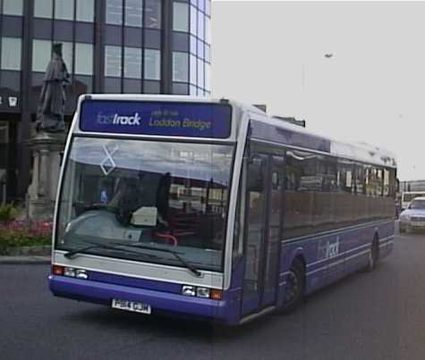 Reading Buses Fasttrack Excel P914GJM